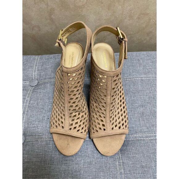 Liz Claiborne Tan Peep Toe Block Heel Sandals Size 9 - Picture 1 of 5